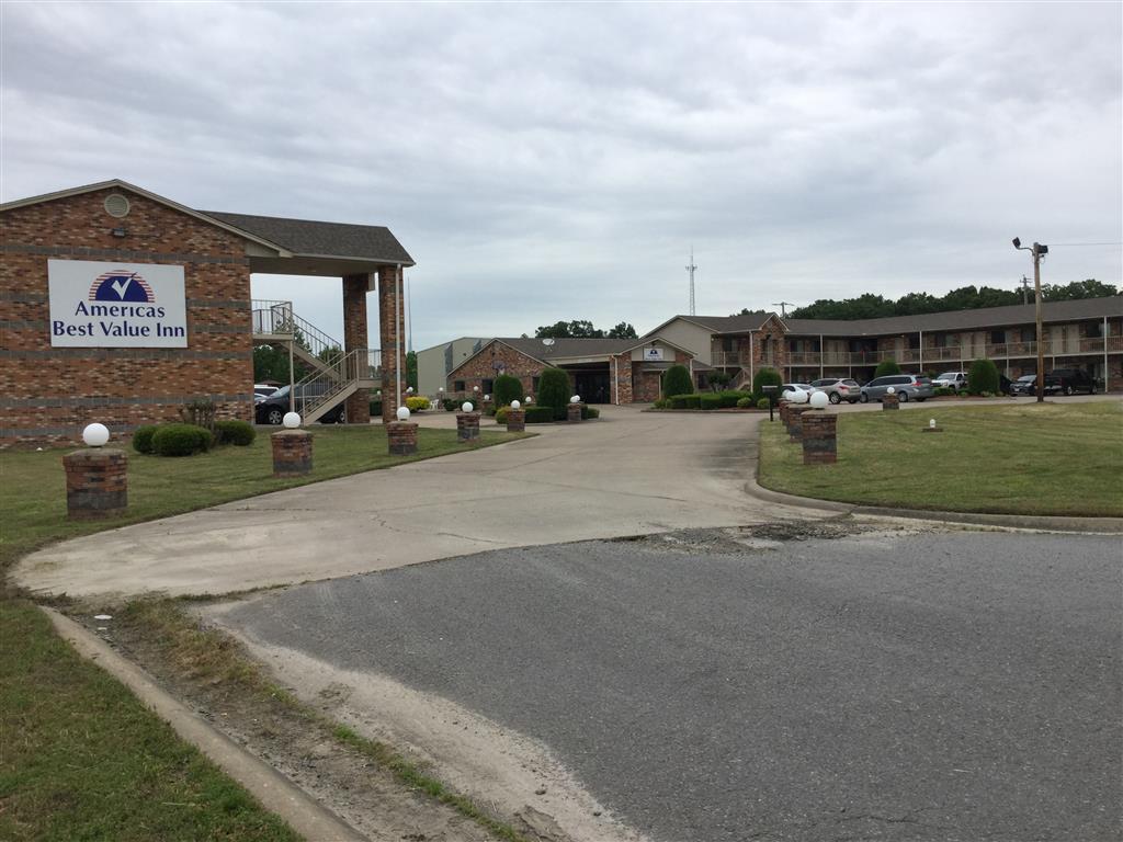 Americas Best Value Inn Cabot Buitenkant foto