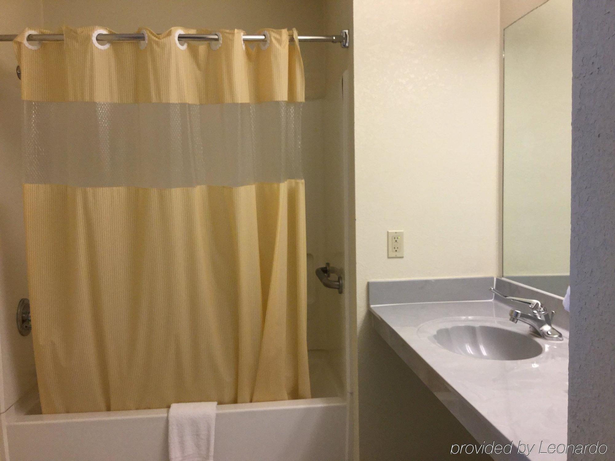 Americas Best Value Inn Cabot Buitenkant foto