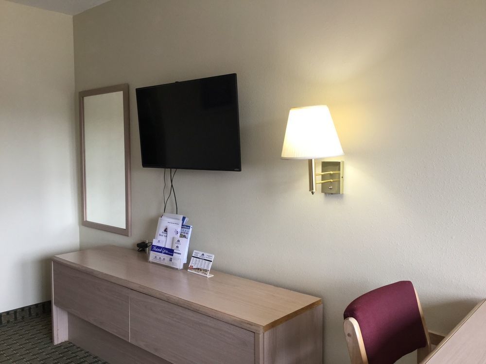 Americas Best Value Inn Cabot Buitenkant foto