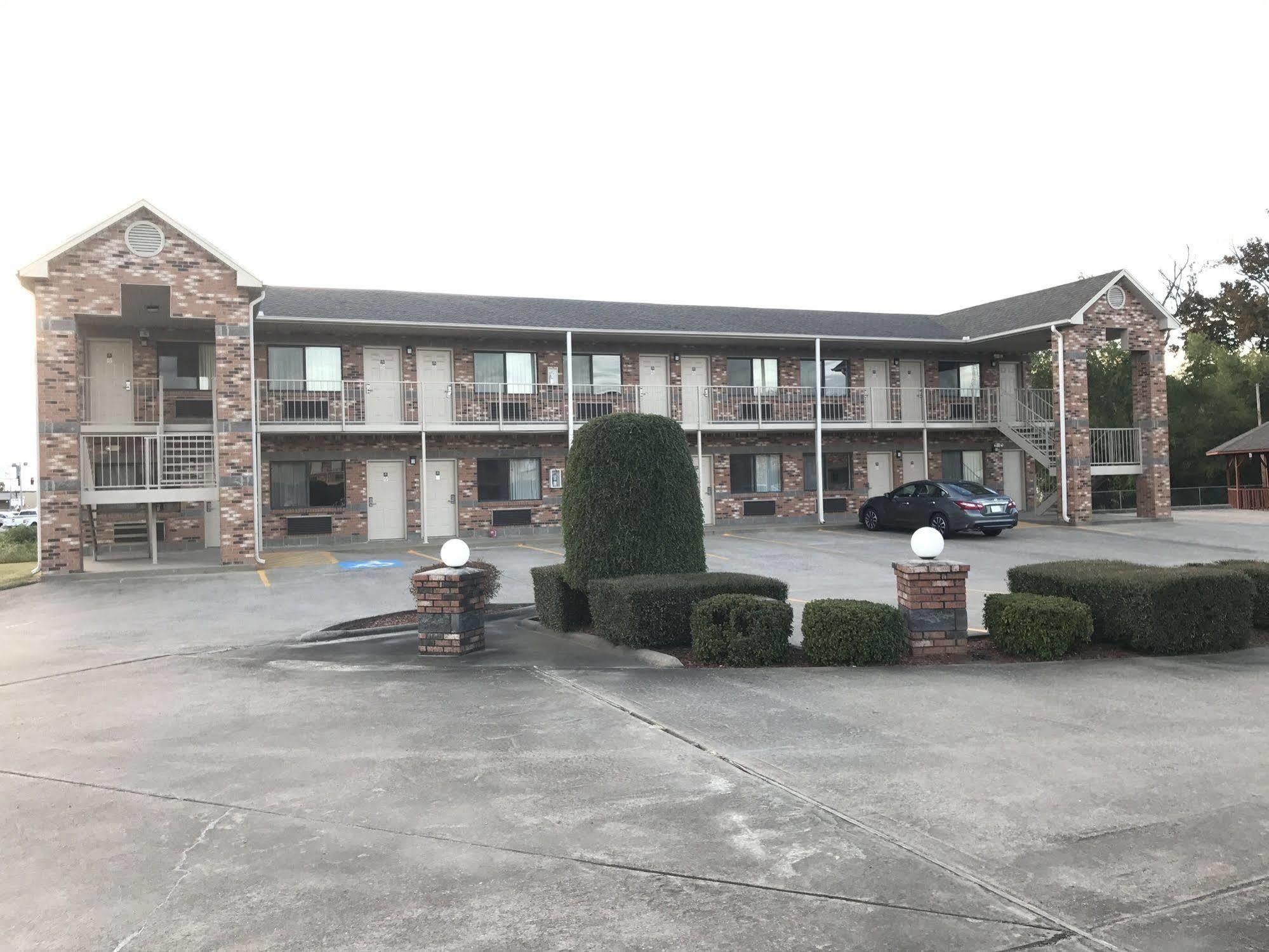 Americas Best Value Inn Cabot Buitenkant foto