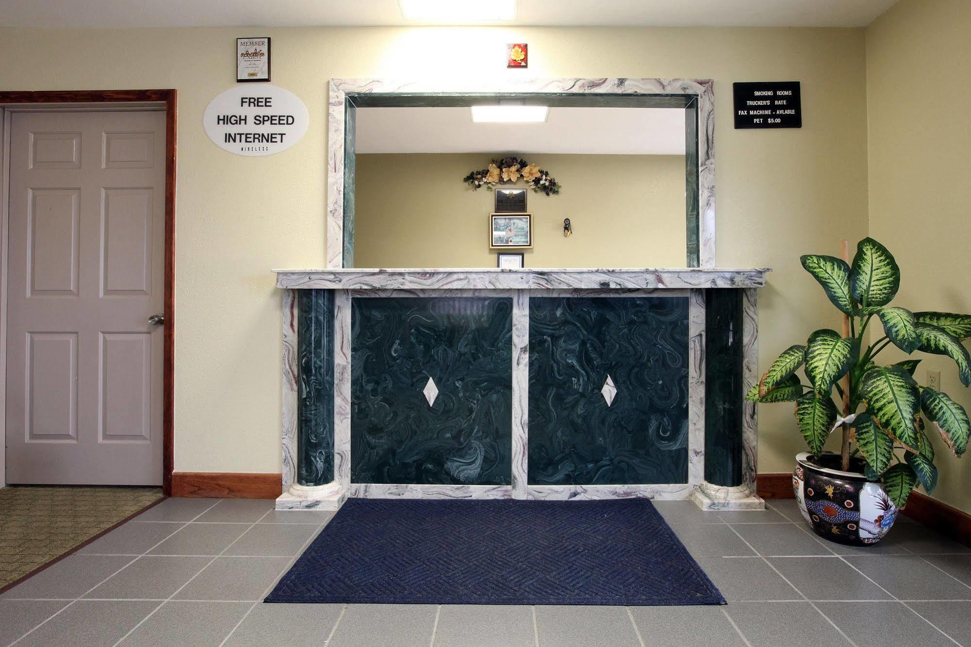 Americas Best Value Inn Cabot Interieur foto